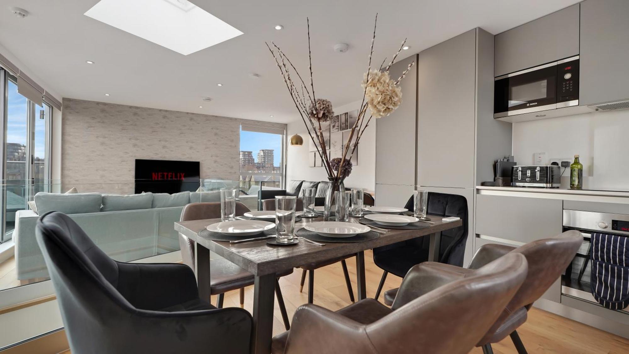 Modern And Spacious Penthouse Apartment In Putney With Free Parking London Exterior photo